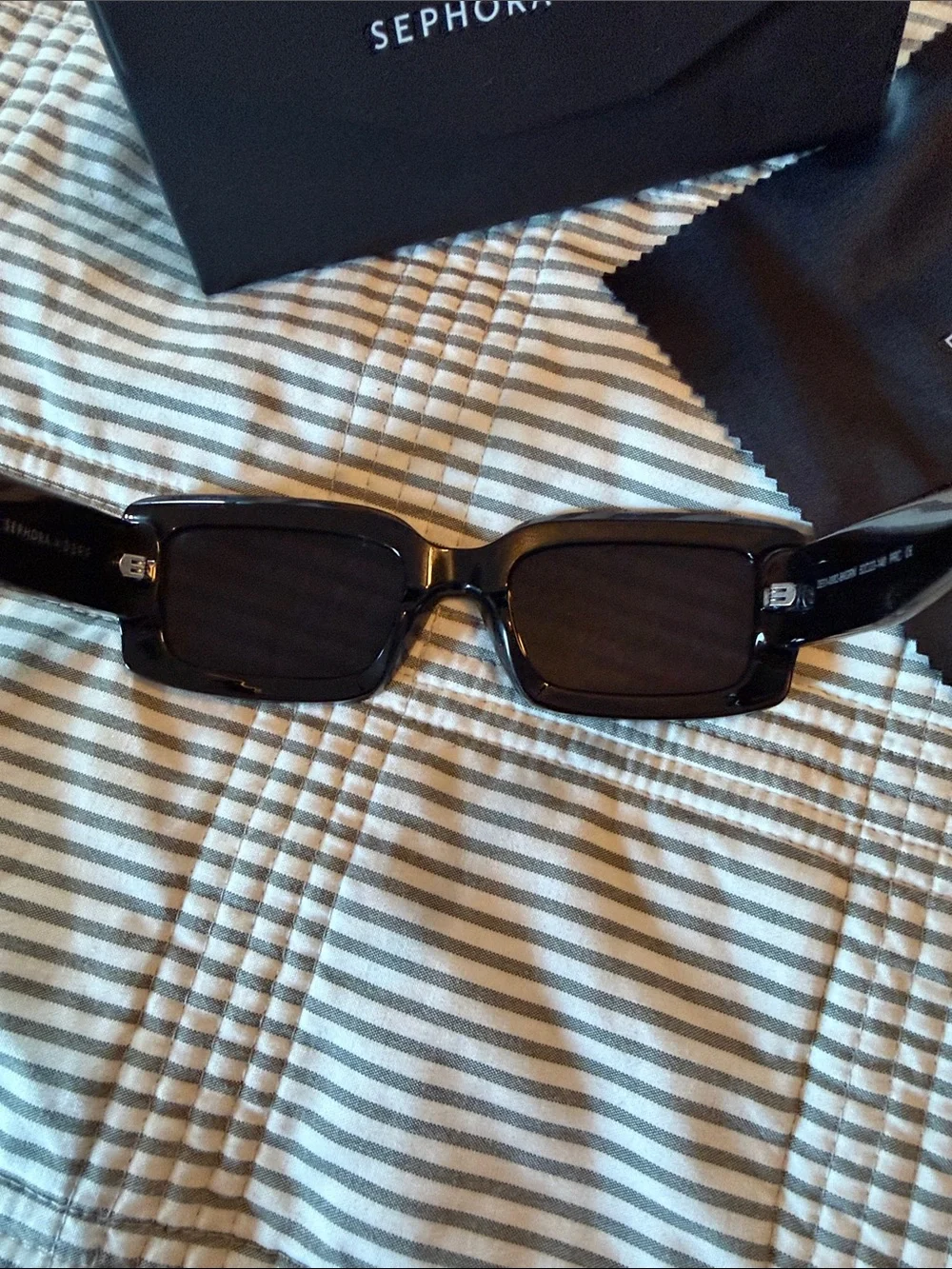 Black Rectangle Sunglasses